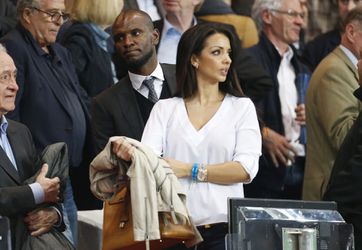 ALWEER bizarre wending in zaak-Kheira Hamraoui: VROUW van Eric Abidal wordt ondervraagd