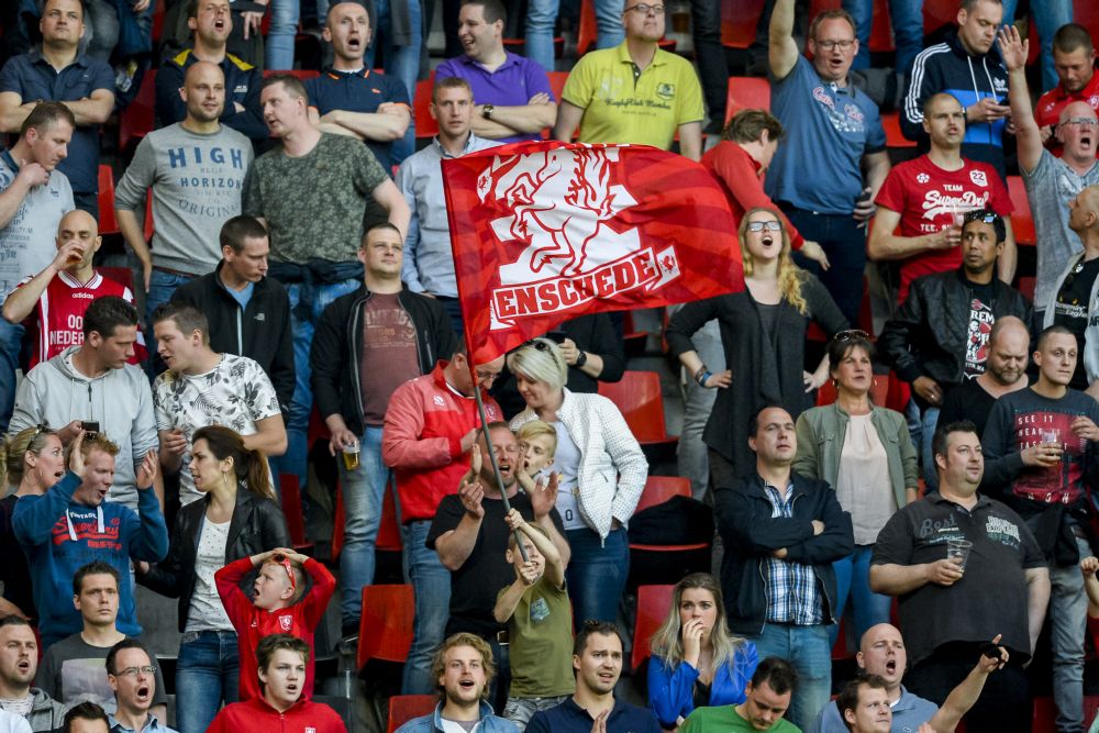 FC Twente verkoopt na degradatie zelfs méér seizoenskaarten