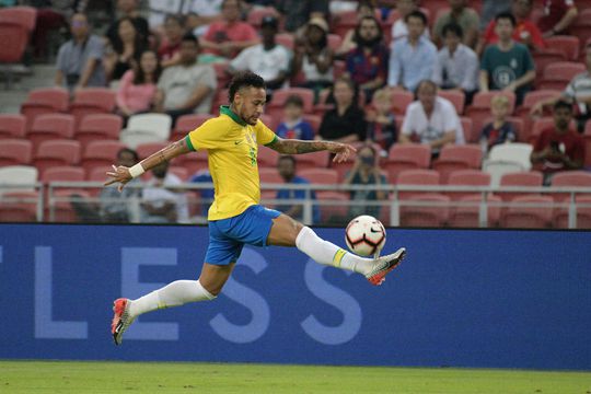 Neymar valt weer geblesseerd uit bij Brazilië