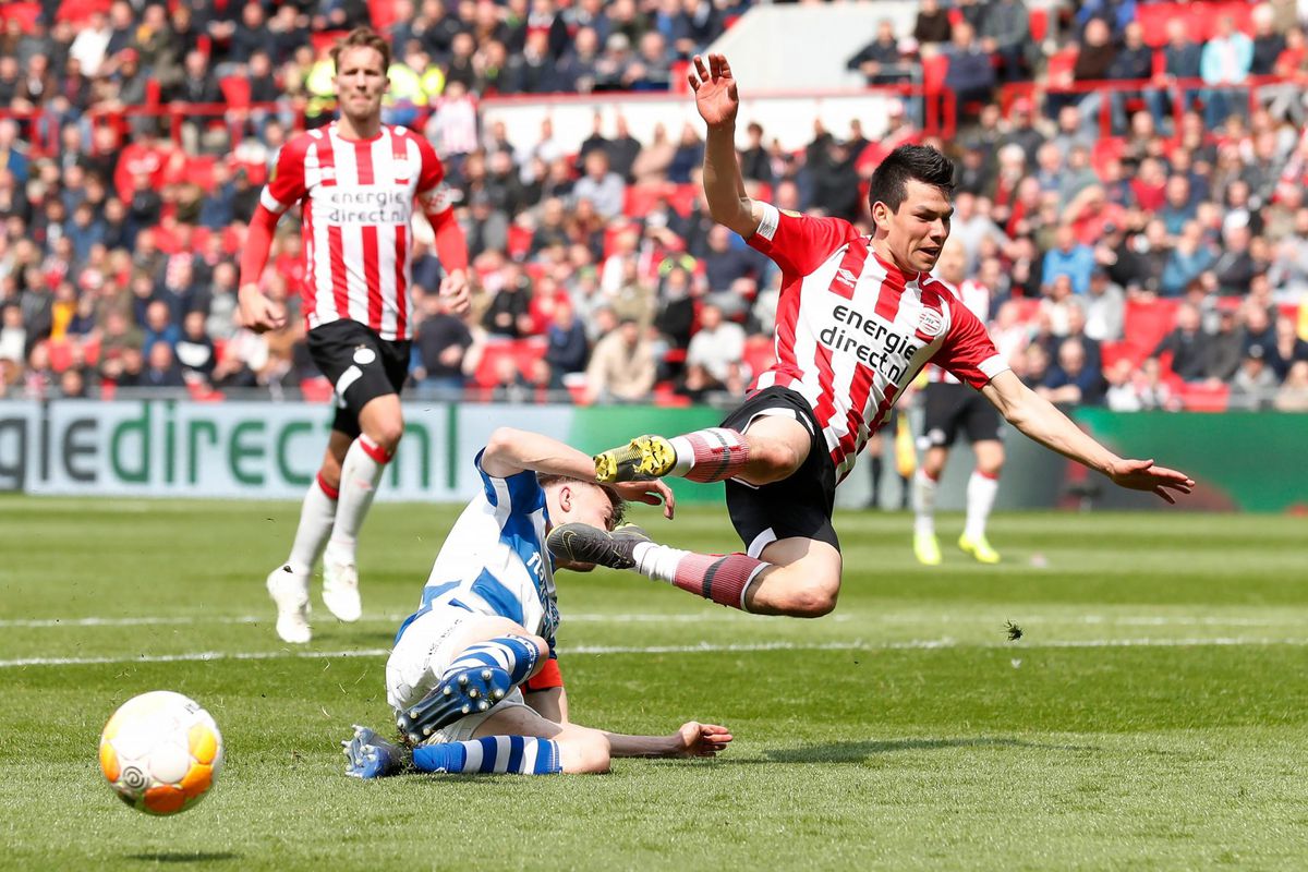 PSV zou het niet heel erg vinden om Lozano deze zomer te verkopen