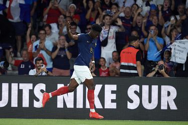 🎥​ | Wat een goal! Aurélien Tchouaméni opent score voor Frankrijk met prachtig schot