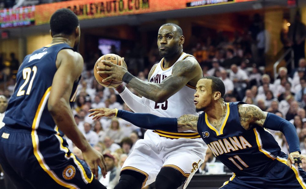 Spurs en Cavaliers winnen tweede play offs-duel