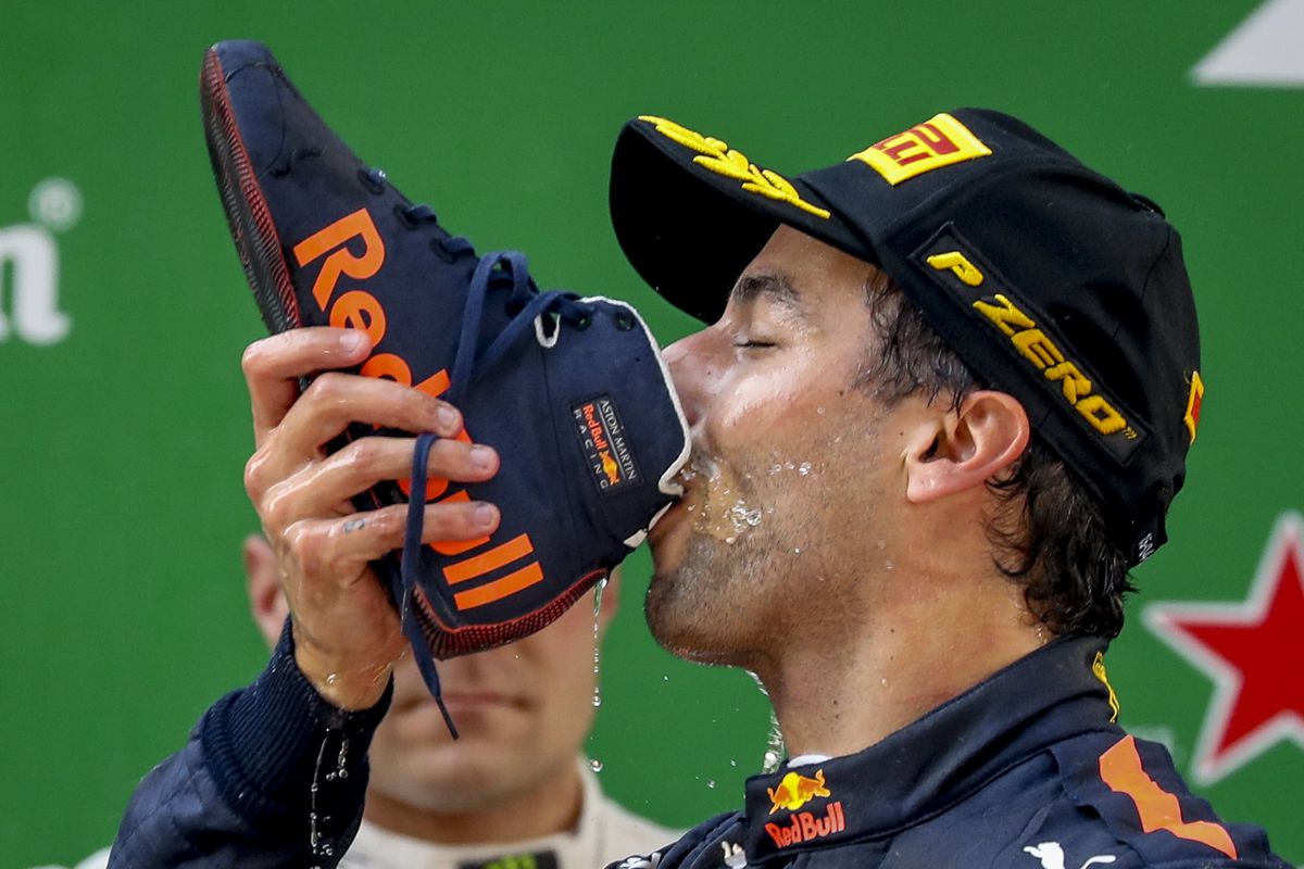 Formule 1 claimt woord 'Shoey' om flinke flappen te vangen