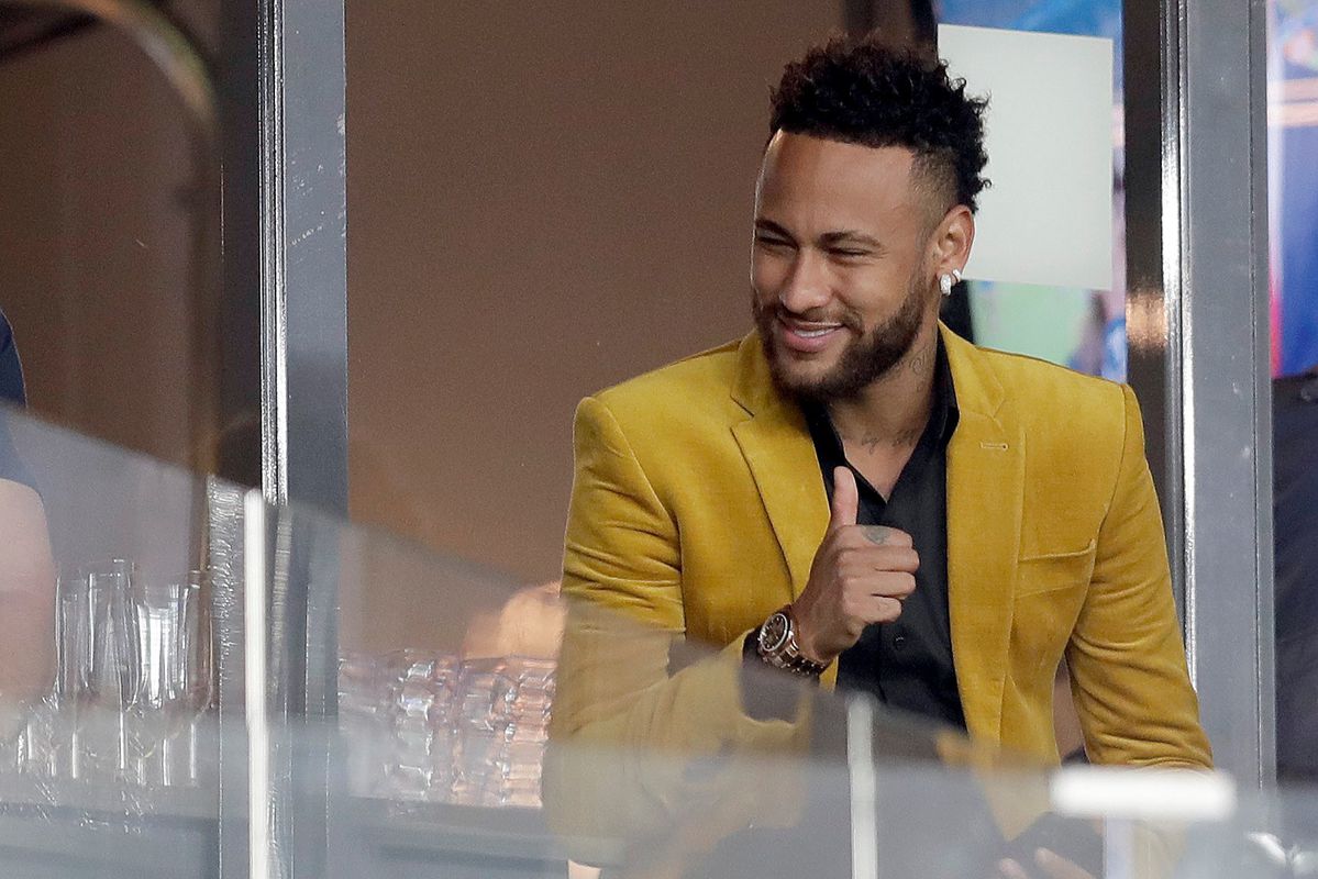 WAT?! 'Neymar sr. praat met Juventus over transfer van zoon'