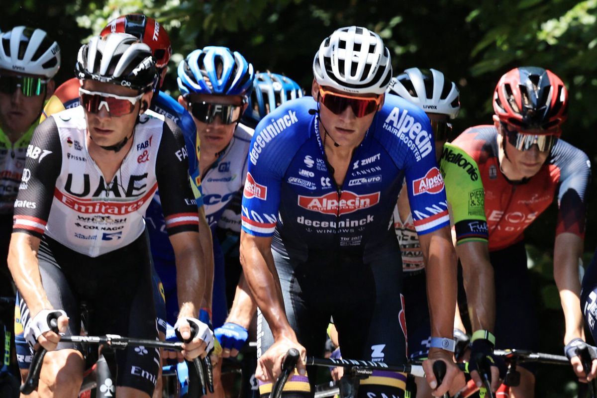 Dit is de zware 10e etappe van de Tour de France: kansen voor Mathieu van der Poel en Wout van Aert?