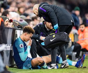 Noodlot slaat toe bij Spurs: Alli waarschijnlijk óók lang geblesseerd