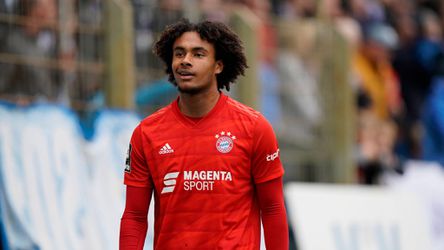 Nederlands talent Zirkzee met Bayern München mee op trainingskamp