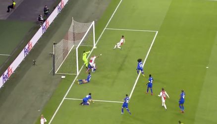 ⚽🎥 | 1-1! Danilo maakt gelijkmaker bij basisdebuut voor Ajax tegen Getafe
