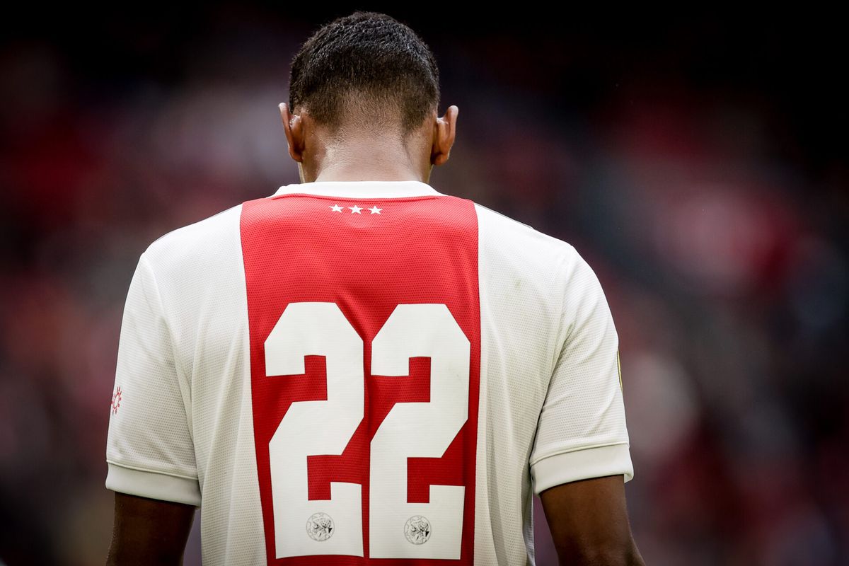 Haller én Onana op de Champions League-lijst van Ajax