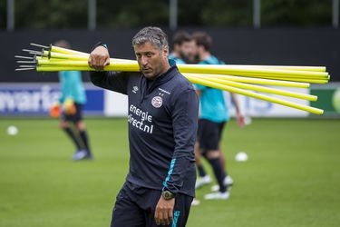 Brood blijft rechterhand van Cocu bij PSV