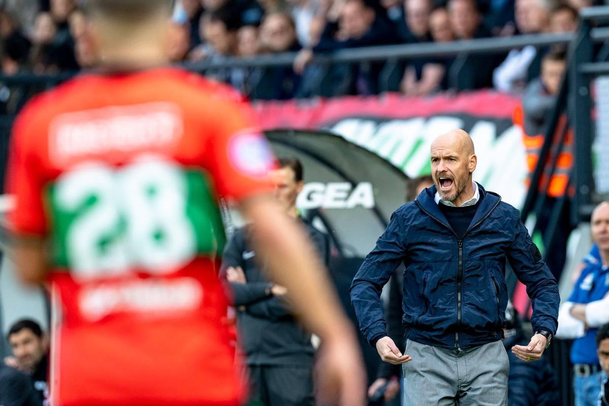 Erik ten Hag klopt zichzelf op de borst na gouden wissel: 'Ik heb gekozen voor scorend vermogen’