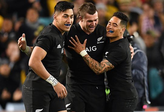 All Blacks vernederen Zuid-Afrikaanse Springboks met recordoverwinning