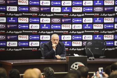 Teleurgestelde voorzitter Egyptische voetbalbond ontslaat trainer, technische staf en stapt zelf ook op