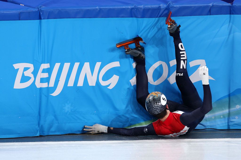 Drama voor Nederlanders op 500 meter shorttrack: De Laat, Van 't Wout én Hoogerwerf uitgeschakeld