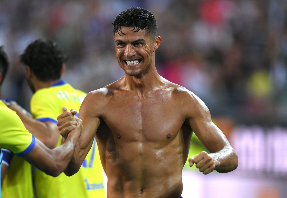 De bijzondere avond van Cristiano Ronaldo: van bankzitter tot afgekeurde blijdschap
