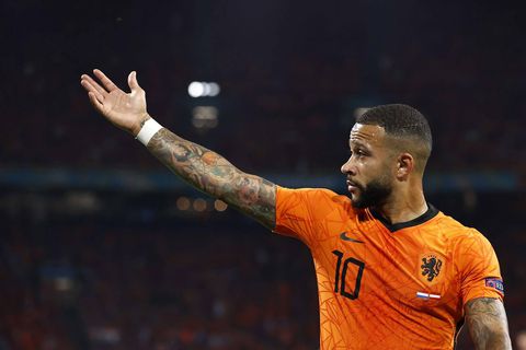 Memphis nog niet tevreden over samenspel met Weghorst: 'Moeten we aan werken'