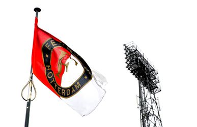 Feyenoord gaat hooligans levenslang stadionverbod opleggen: 'Krankzinnig, laf en onacceptabel'