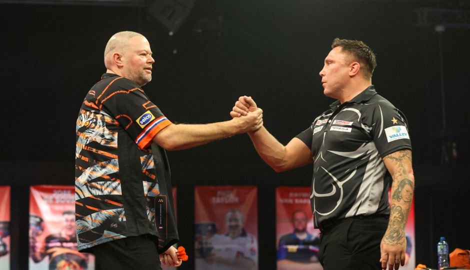 Dartsrel? 'Gerwyn Price wil tegen Raymond van Barneveld spelen met oorkappen'