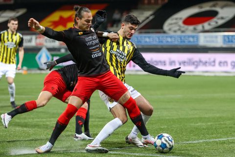Vitesse de eerste halve finalist in KNVB-beker dankzij goal in 91e minuut