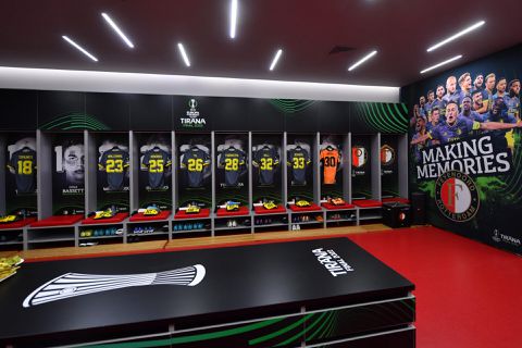 Feyenoord-elftal vol talenten: sinds Ajax 2017 de jongste XI in een Europese finale