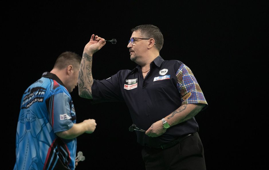 🎥 | Anderson laat Schots publiek juichen na winst op Gurney in Premier League