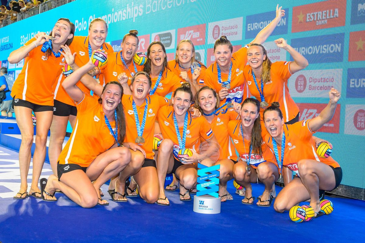 Nederlandse waterpolosters naar halve finale World League