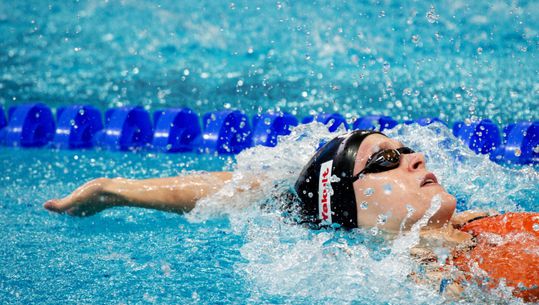 De Waard vijfde in finale 50 meter rug