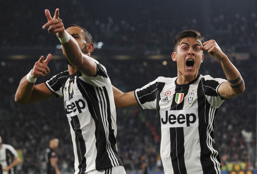 Juventus wint na krankzinnige slotfase van Milan