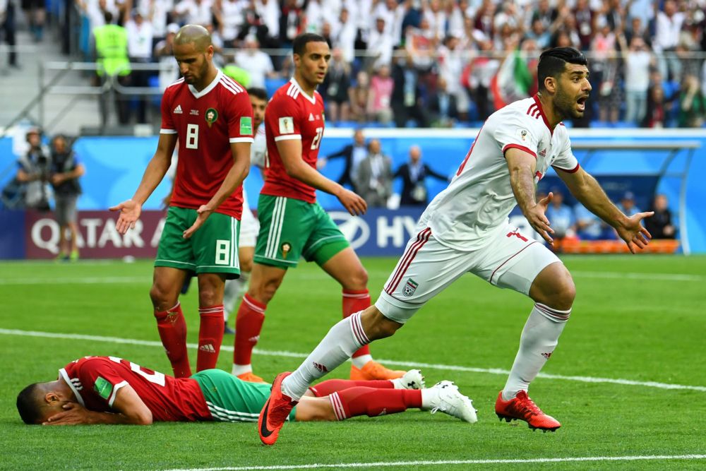 Eigen goal nekt Marokko diep in blessuretijd tegen Iran