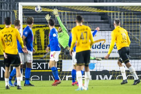 NAC-speler Thom Haye schittert in KNVB Beker met 2 goals en assist: 'Dat missen we extreem'