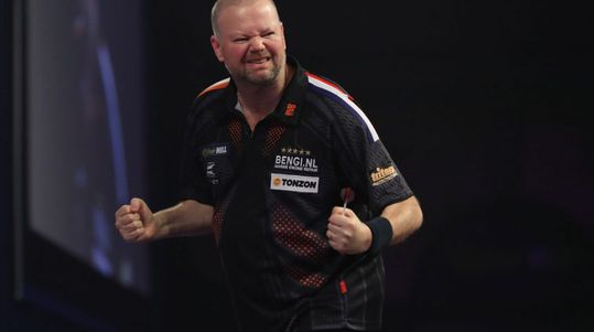 Barney snapt geen bal van de PDC: 'Het is een heel raar schema'