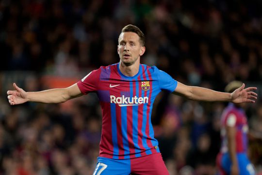 Ook Luuk de Jong kan FC Barcelona niet redden: 3e thuisnederlaag op rij