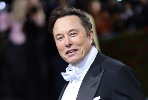 'Twitterbaas Elon Musk wil Manchester United voor miljarden overnemen'