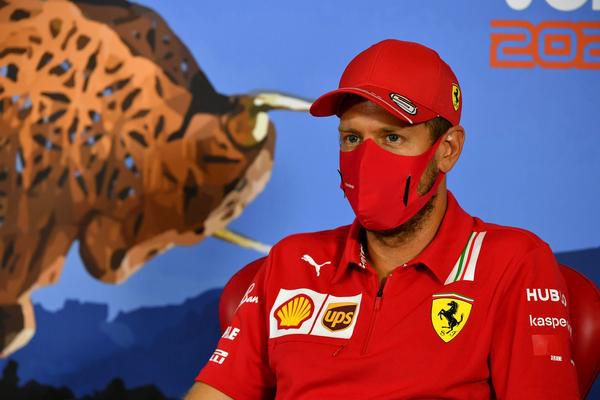 Vettel wist niet dat hij in 2021 weg moest: 'Er is nooit een discussie geweest'