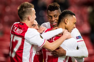 'Jong' Ajax makkelijk langs Panathinaikos