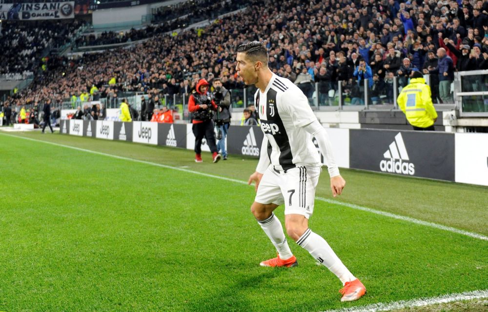 SIII! Juve-stadion ontploft bij goal Ronaldo in gezamenlijke oerkreet (video)