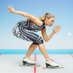 📸 | Jutta Leerdam X Dior: schaatsdiva schittert in nieuwe collectie modemerk
