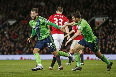 Koemans Southampton verslaat Van Gaals United dankzij nieuwe aanwinst