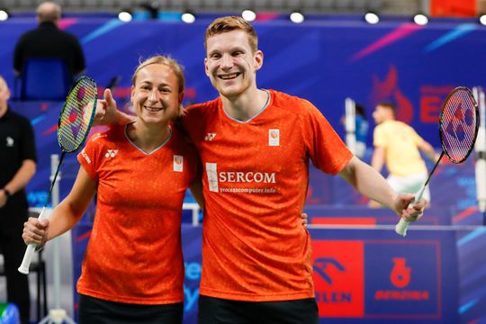Nederlands badmintonsucces! Piek en Tabeling kronen zich voor het eerst Europees kampioen