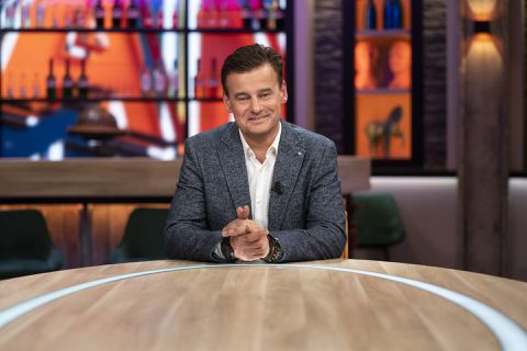 Nieuwe voetbalshow van Wilfred Genee heet Veronica Offside