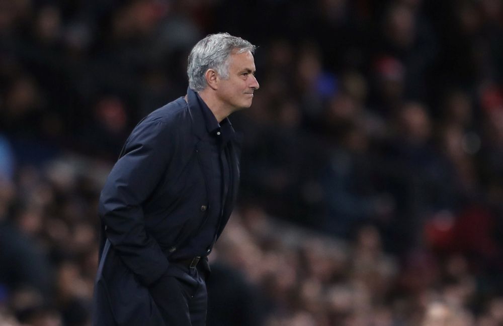 Mourinho laat weer van zich horen: 'Verliezen zou onacceptabel zijn'