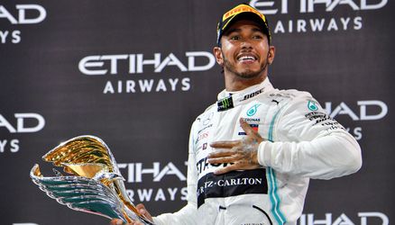 'Lewis Hamilton blijft alleen bij Mercedes als hij 120 miljoen euro verdient'