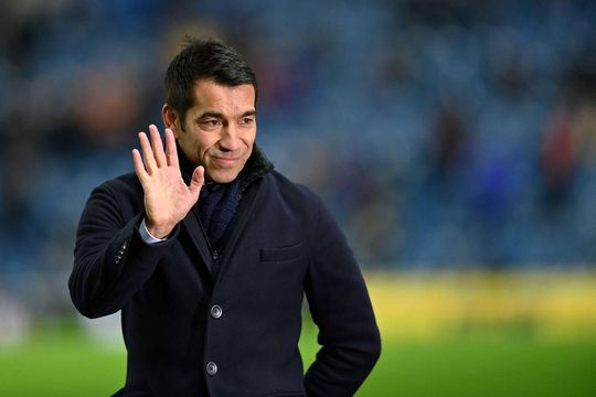 Van Bronckhorst, Makaay, Figo en Roberto Carlos binnenkort te zien in jubileumwedstrijd