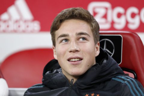 Carel Eiting na transfer: 'Ik stond nog om me heen te kijken, is dit normaal hier?!'