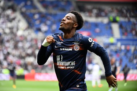 Wie is Elye Wahi, die 4 doelpunten maakte namens Montpellier tegen Lyon?