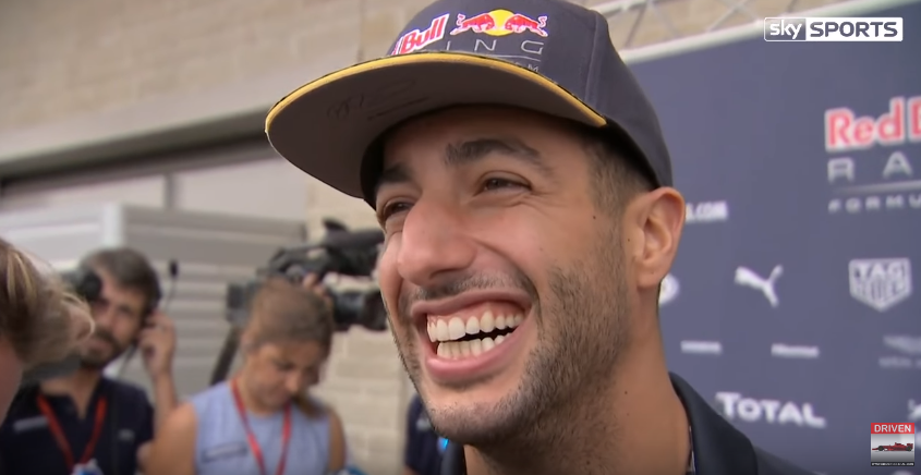 Geniale kerel! Ricciardo geeft interview met een Amerikaans accent (video)