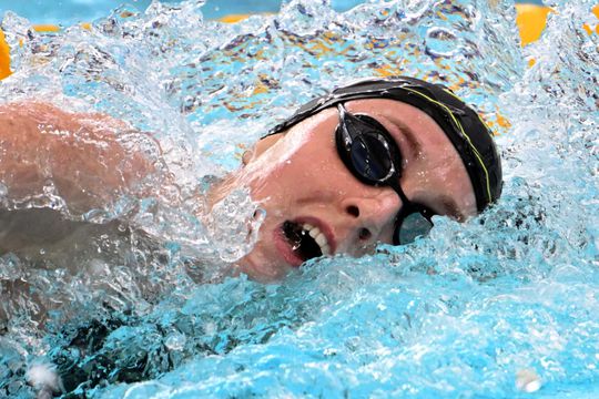 1e medaille voor TeamNL! Zwemster Marrit Steenbergen grijpt brons op 100 meter vrij bij WK