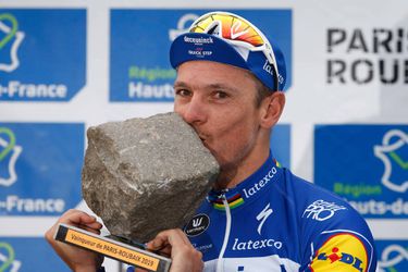 Gilbert blij met zege Parijs-Roubaix: 'Voelt als revanche'