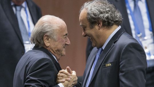'Blatter maakte 2 miljoen over aan Platini'
