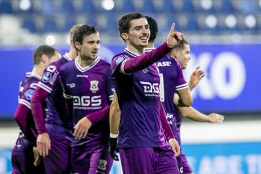Go Ahead Eagles wint in Friesland en bekert verder